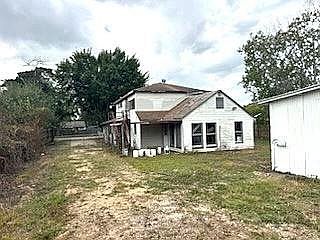 1st image of 207 S 5th St