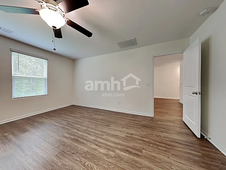 152 Orion Way — Photo 9