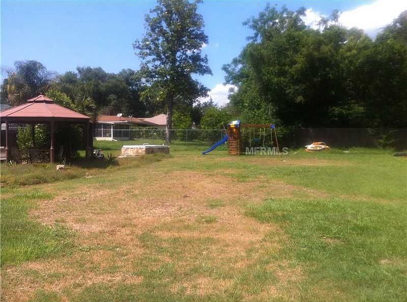 2nd image of 276 E Constance Rd