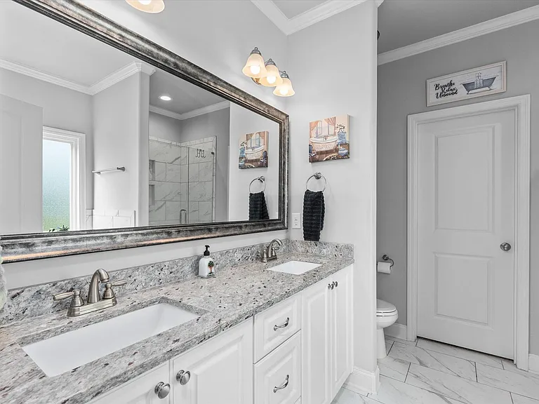 1922 Preservation Cir — Photo 28