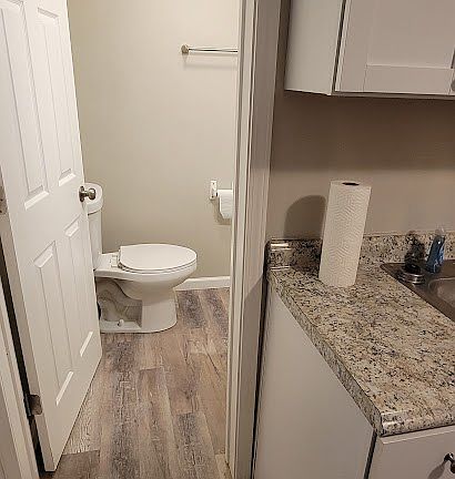 3rd image of 3443 Clearview Ave Unit 3