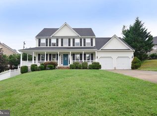 408 Ashleigh Rd, Purcellville, VA 20132