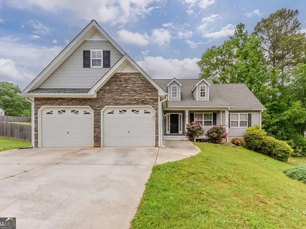 51 Legend Creek Way, Douglasville, GA 30134