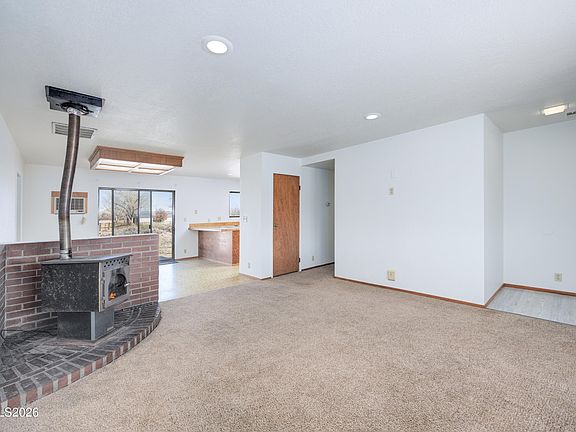 3rd image of 3435 Boyer Rd