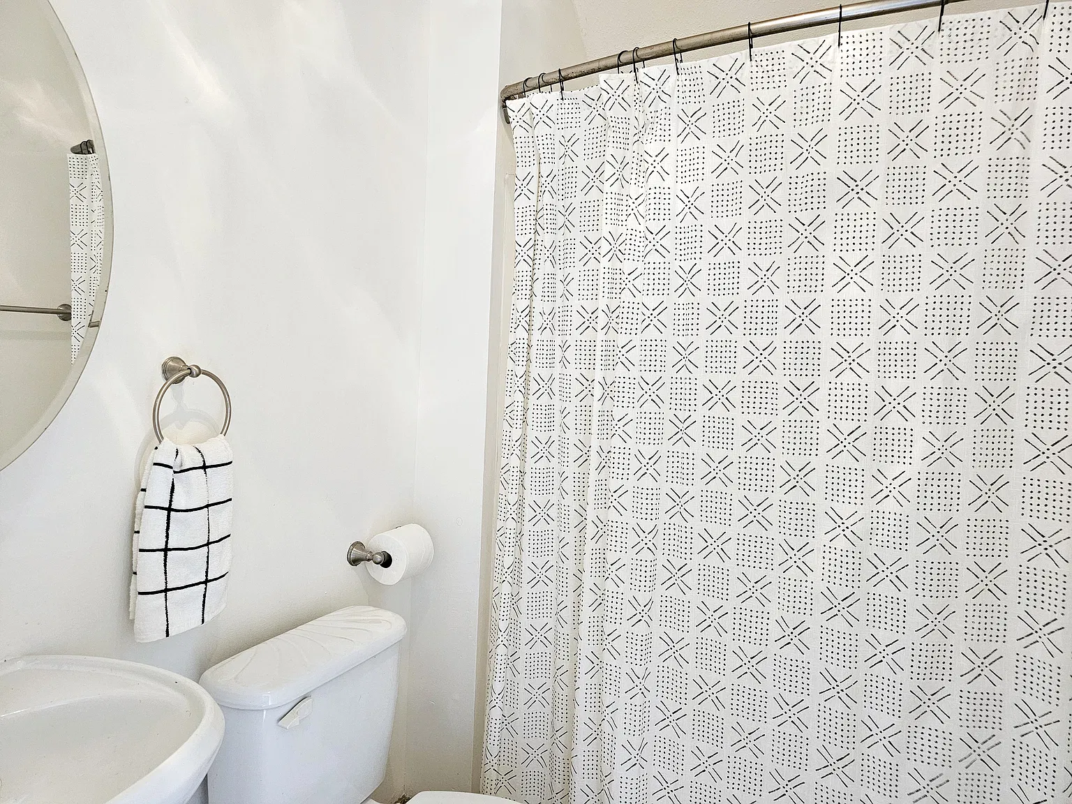 2 bed, 800 sqft, $1,875 — Photo 4
