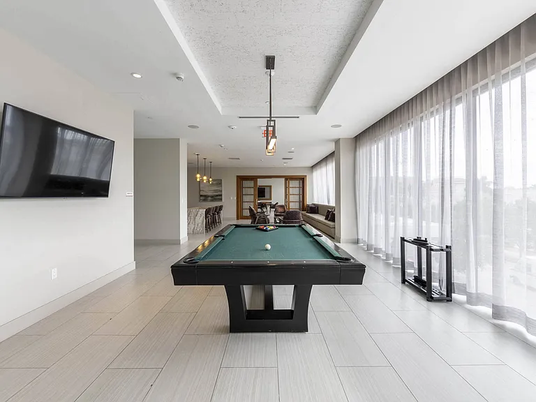The Palma at Downtown Doral — Photo 9