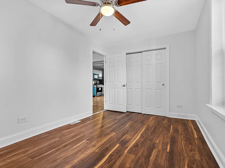 2228 S Wood St #1 — Photo 9
