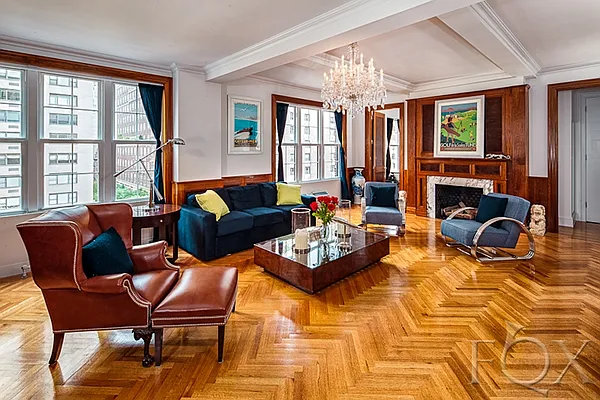 Sold by Fox Residential Group | media 40