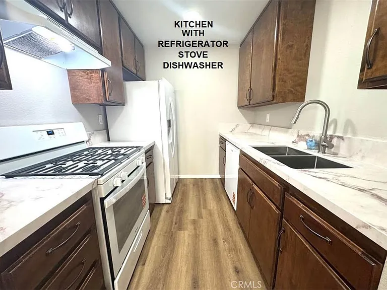 337 S San Dimas Canyon Rd — Photo 10