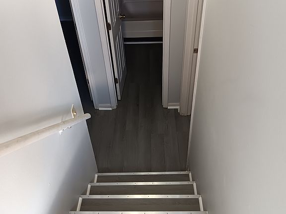 Basement-Stairs_01062026