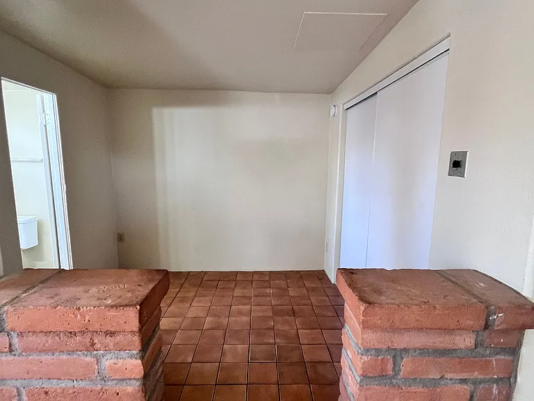 3130 W Rock Hill Rd #40 — Photo 5