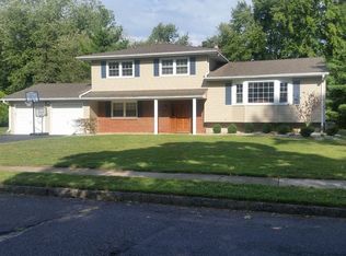 10 Independence Dr, East Brunswick, NJ 08816