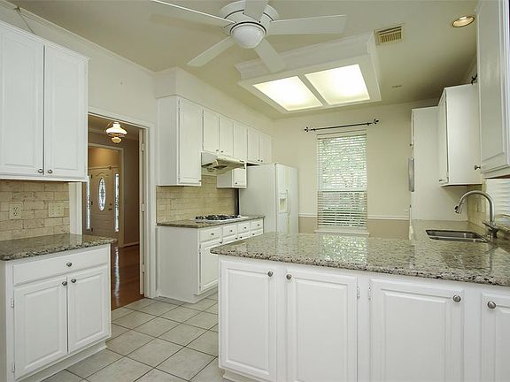 Kitchen with lots of light