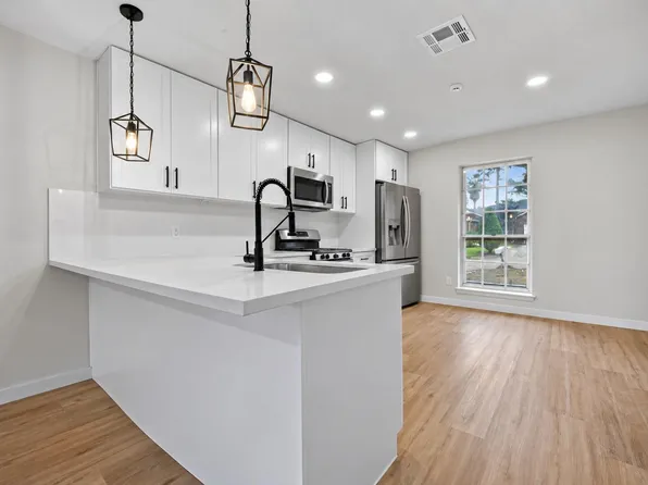 23123 Cranberry Trl, Spring, TX 77373