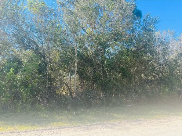 9245 100th Ct, Vero Beach, FL 32967