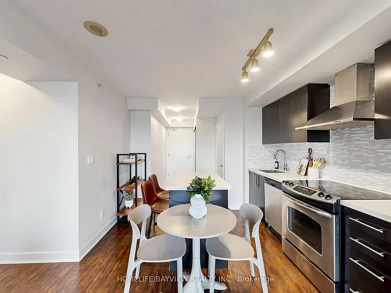 58 Orchard View Blvd #511 — Photo 11