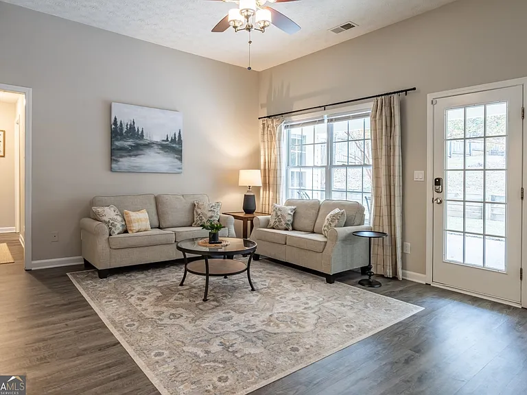 104 Kingston Pointe Dr — Photo 7
