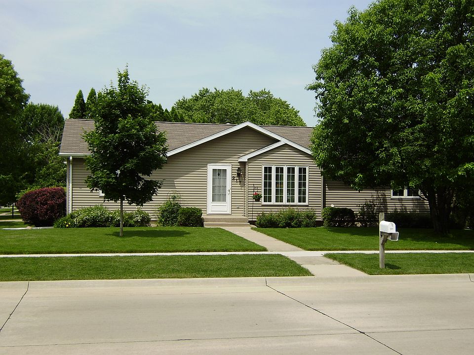 1st image of 217 Damascus Dr
