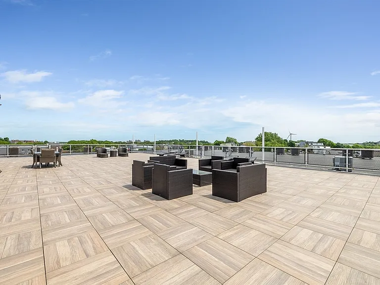 950 Broadway #27 — Photo 17