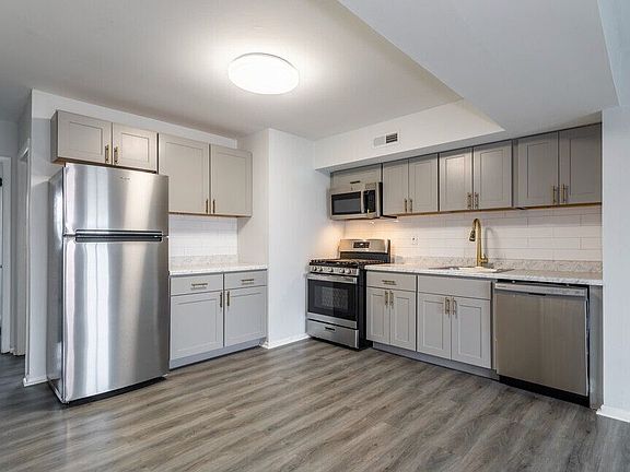 Kitchen-Semi Upgrade