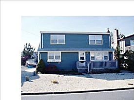 5th image of 244 S 1st St