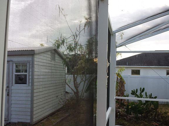 5th image of 901 Stockport Dr