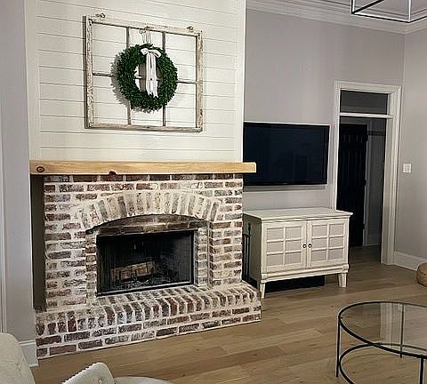 2nd image of 212 Jaden Ln