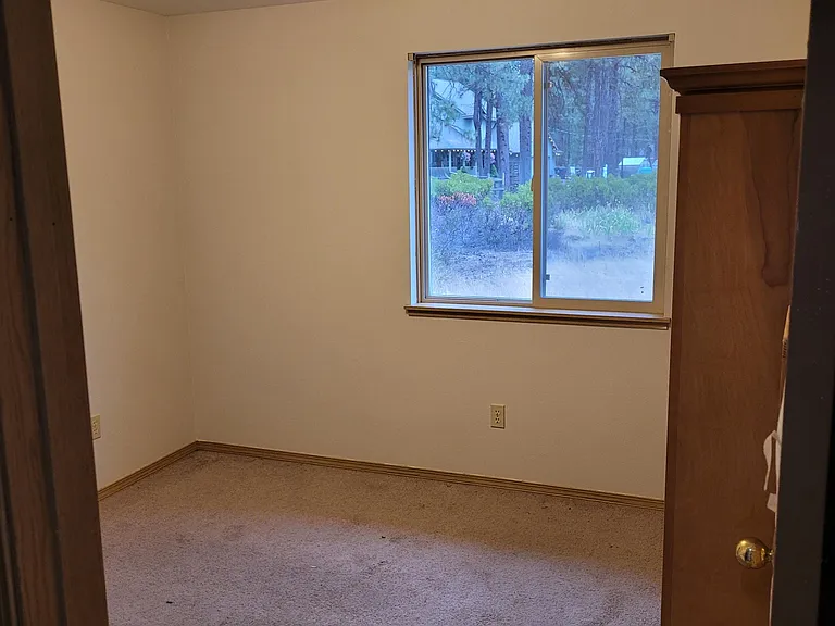 60227 Ochoco Cir — Photo 6