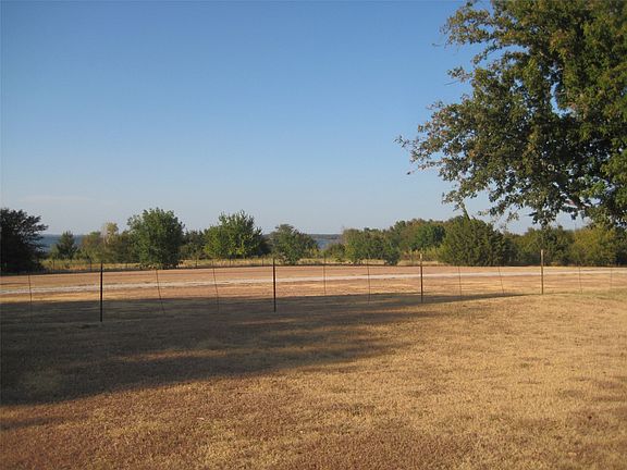 3rd image of 1 Jones Rd
