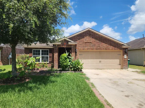 338 Apache Field Ln, La Marque, TX 77568