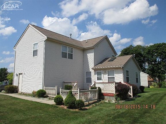 4th image of 1506 Loyola Ln