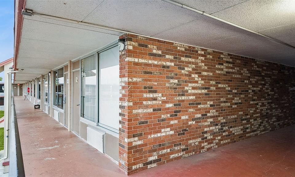 1st image of 43420 HIGHWAY 27 #464