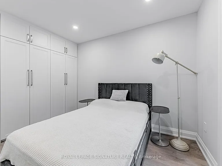 16 Boem Ave — Photo 23