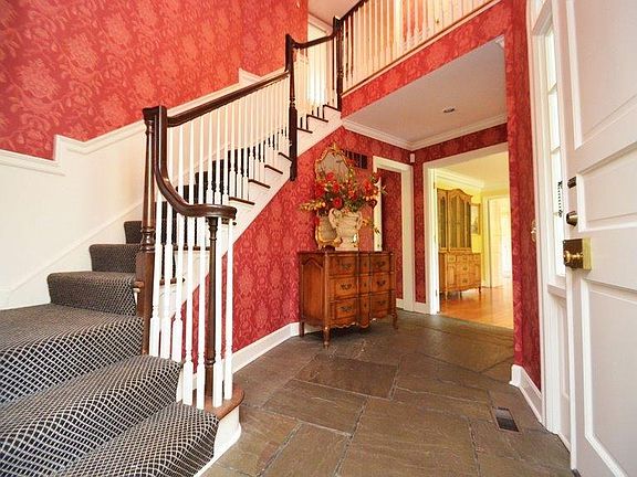 2nd image of 5675 Sugarun Ln