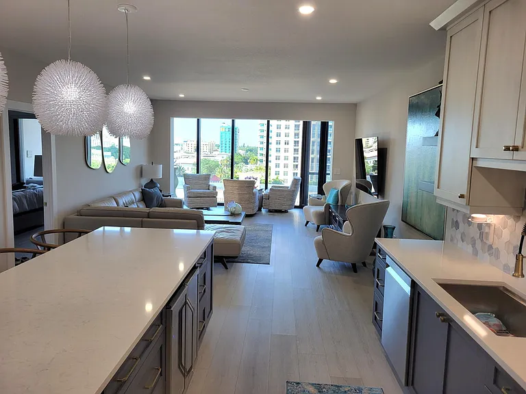 1 Beach Dr SE #801 — Photo 13