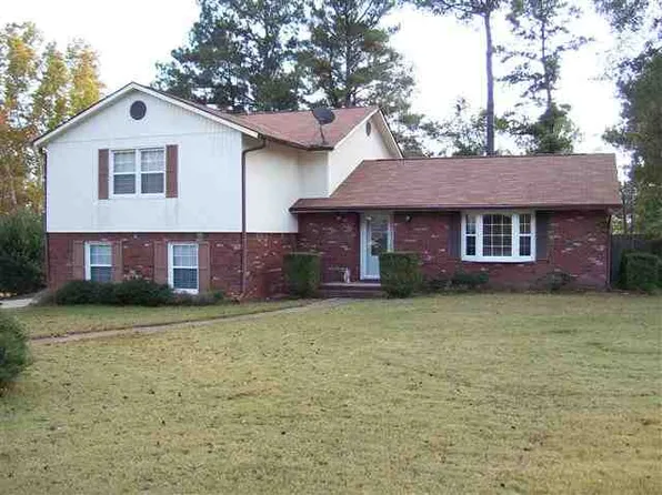 210 E Hickory Bend Rd, Enterprise, AL 36330