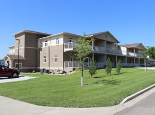 739 2nd St NW, Valley City, ND 58072