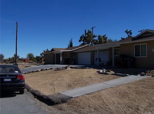 55135 Airlane Dr, Yucca Valley, CA 92284