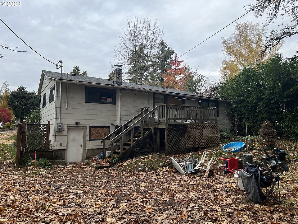 2nd image of 369 5th St