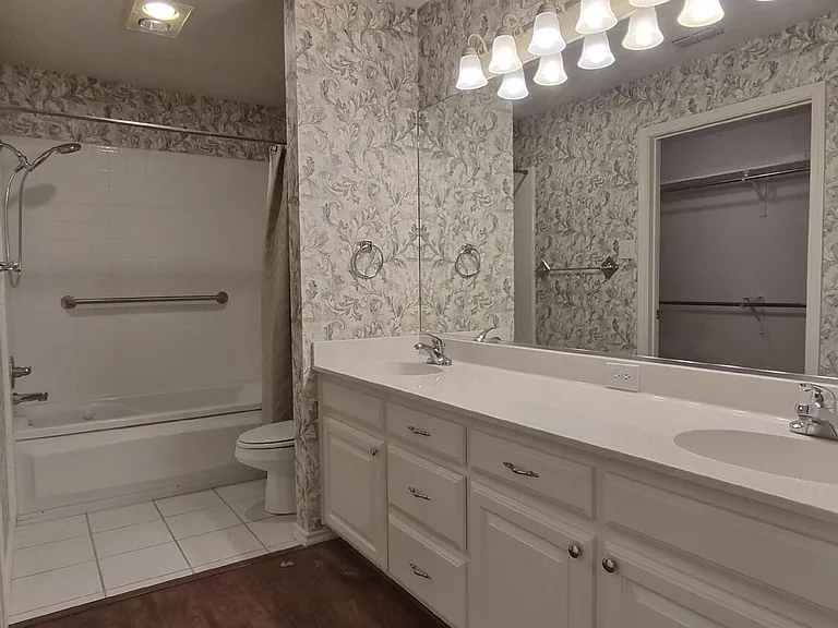 5704 York Ave — Photo 19