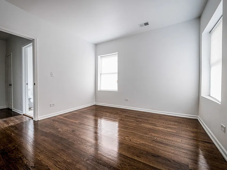 7300 S Yates Blvd — Photo 8