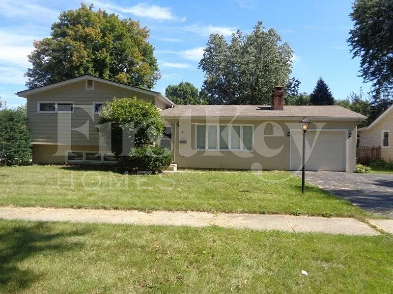 501 Harmony Dr