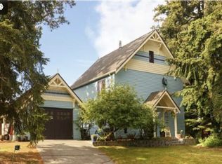 90 Talcott Rd, View Royal, BC V9B6L9
