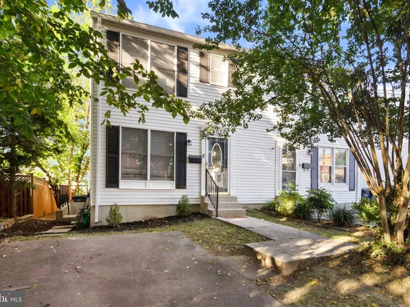 402 E Raymond Ave, Alexandria, VA 22301