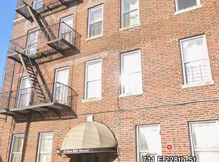 711 E 228th St #3, Bronx, NY 10466