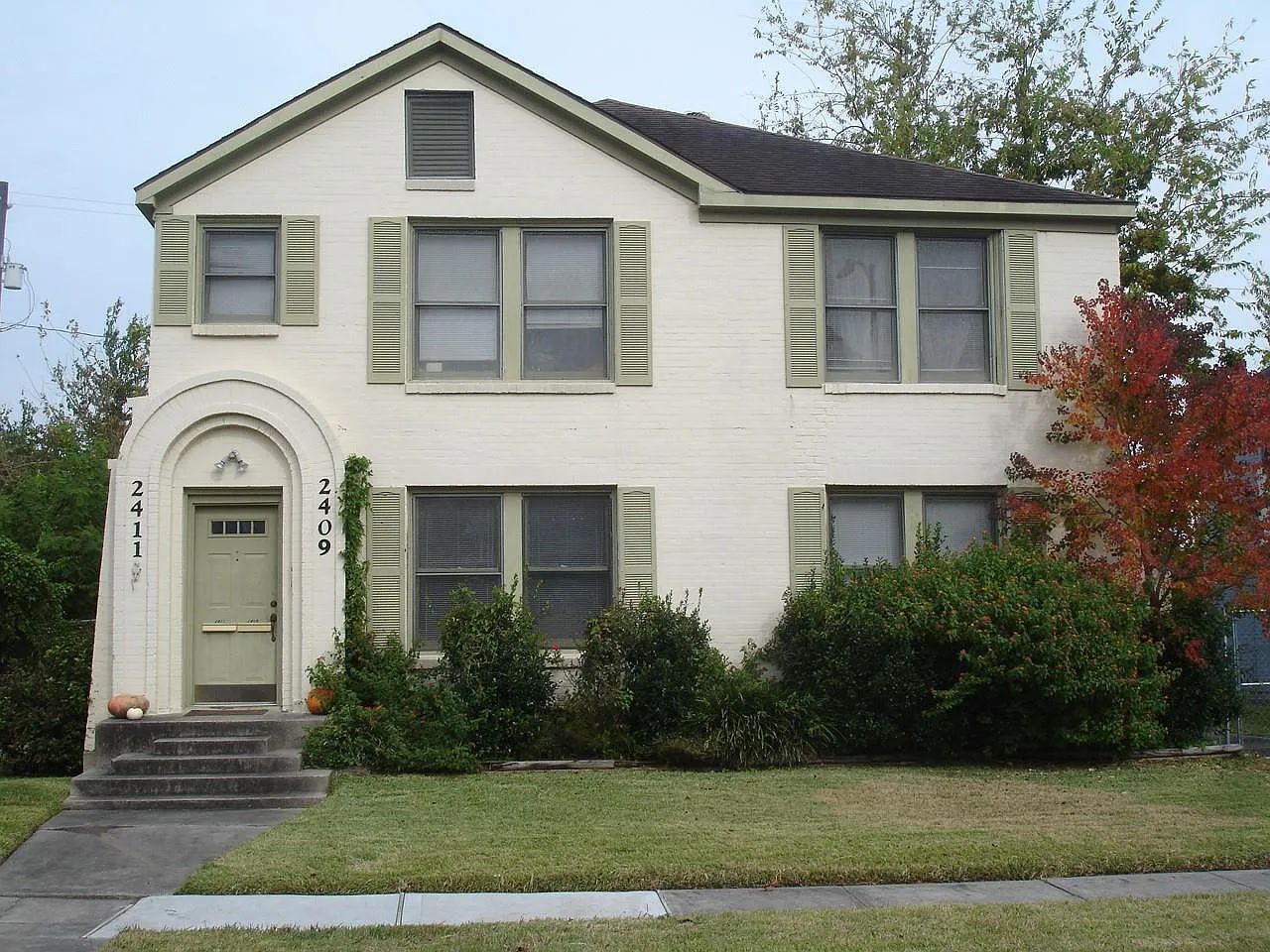 2 bed, 1122 sqft, $1,500 — Photo 1