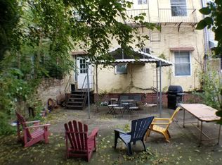 102 Eagle St APT 1R, Brooklyn, NY 11222