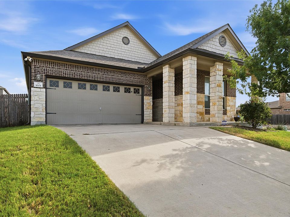 1st image of 1601 Constanta Dr
