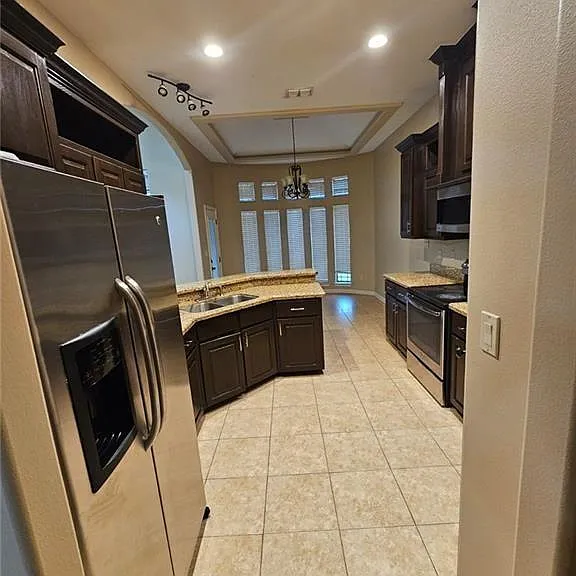 2609 May Ave — Photo 6