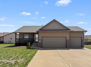 1231 S Horseback Ct, Wichita, KS 67230